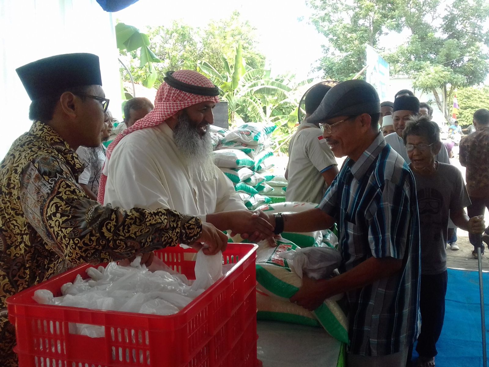 Masjid An Naba: Tempat Ibadah yang Menyatu dengan Kehidupan Warga Cilacap